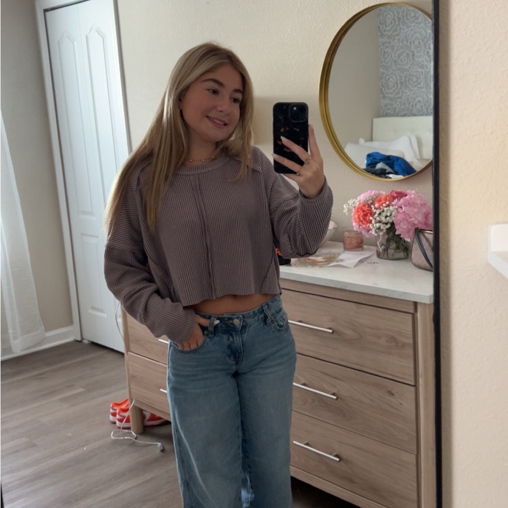 Alter’d State Purple Top/Sweater